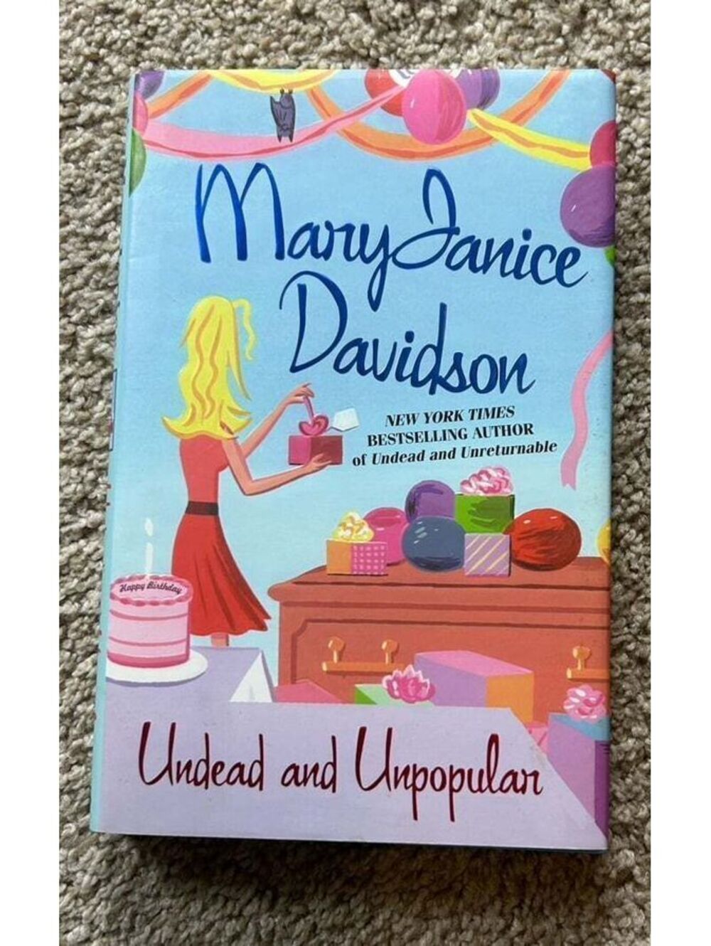 Undead and Unpopular by MaryJanice Davidson Paperback Paranormal Romance Novel
